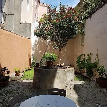 T2 Avec Jardin Privatif 3 Etoiles Apartmán *